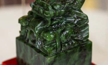 Ấn Rồng Ngọc Bích (Nephrite)