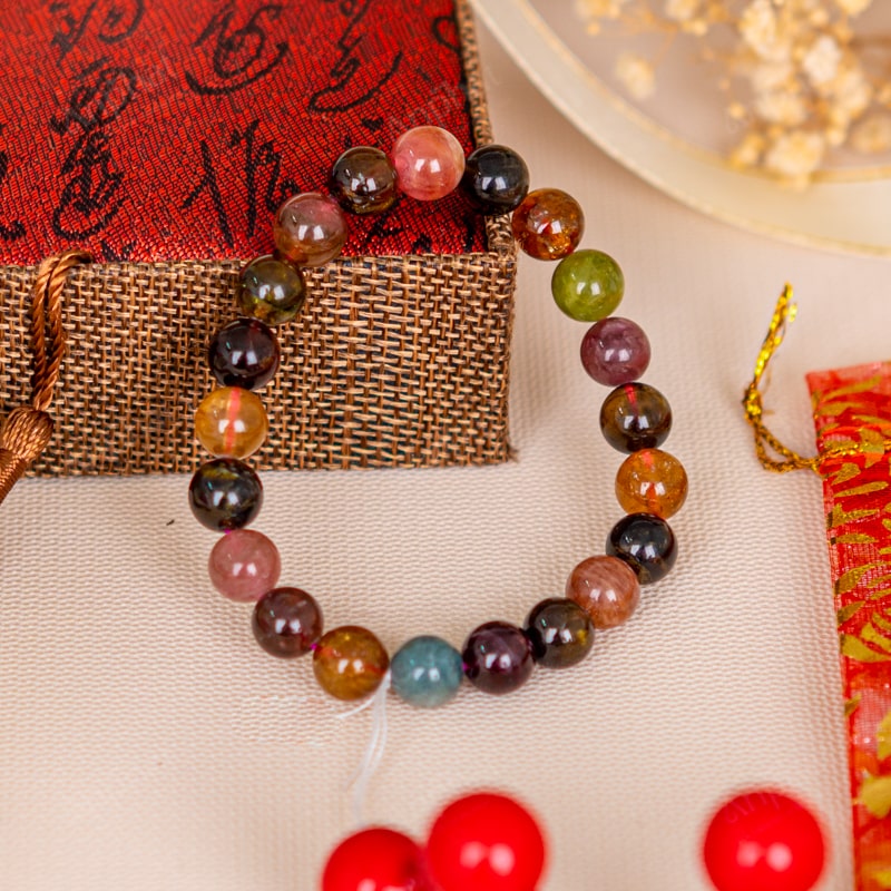 Vòng đá giúp cân bằng trường khí, ổn định cảm xúc và cải thiện tinh thần người đeo