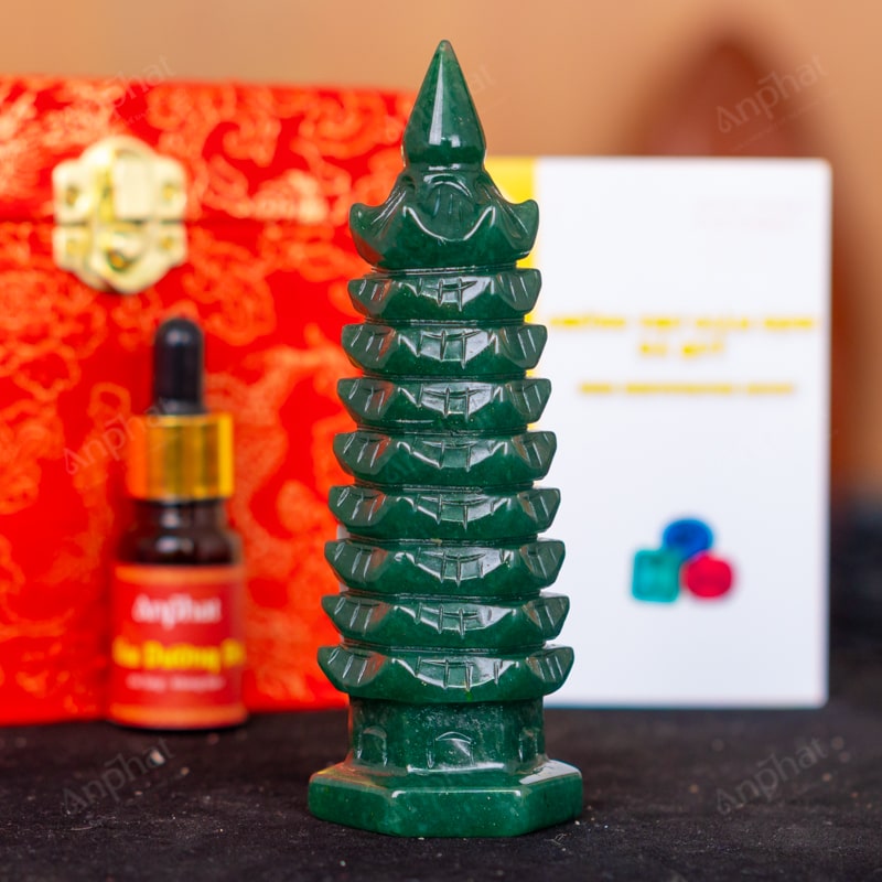 Tháp Văn Xương là một vật phẩm phong thủy được rất nhiều người quan tâm, đặc biệt là học sinh, sinh viên