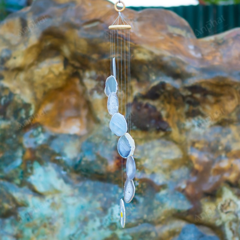 Chuông Gió Đá Mã Não Trắng 8 Miếng