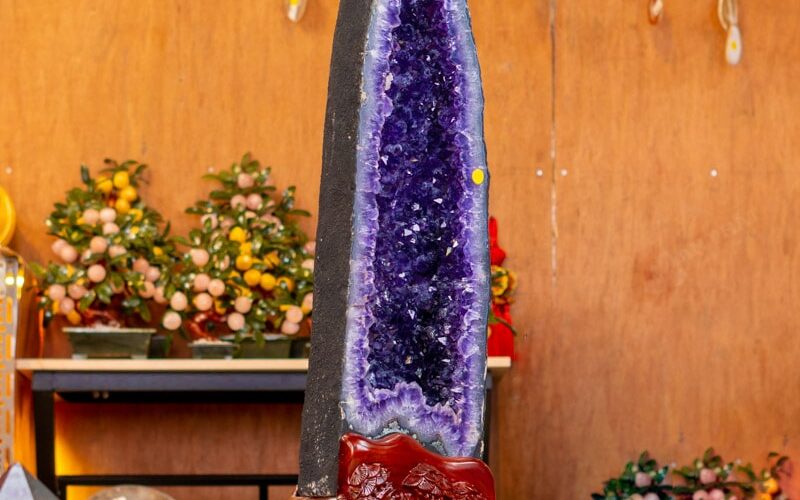 Những lưu ý thay đổi vị trí đặt hốc thạch anh theo phong thủy