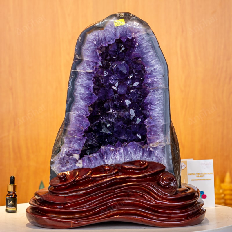 Vị trí đặt hốc thạch anh đóng vai trò quan trọng